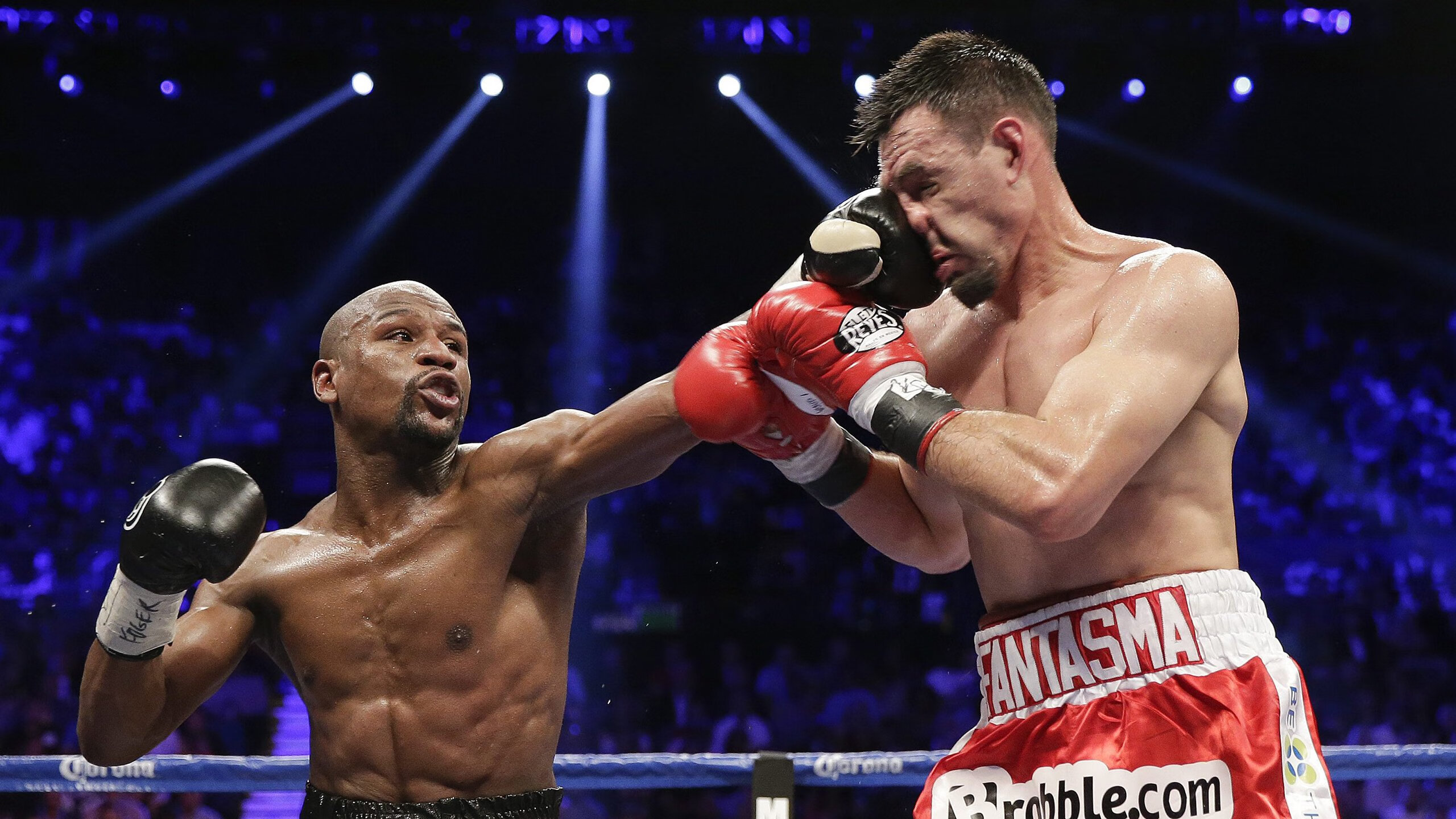 绝境中的英雄，穆勒致命三分拯救西班牙，淘汰赛惊险过关